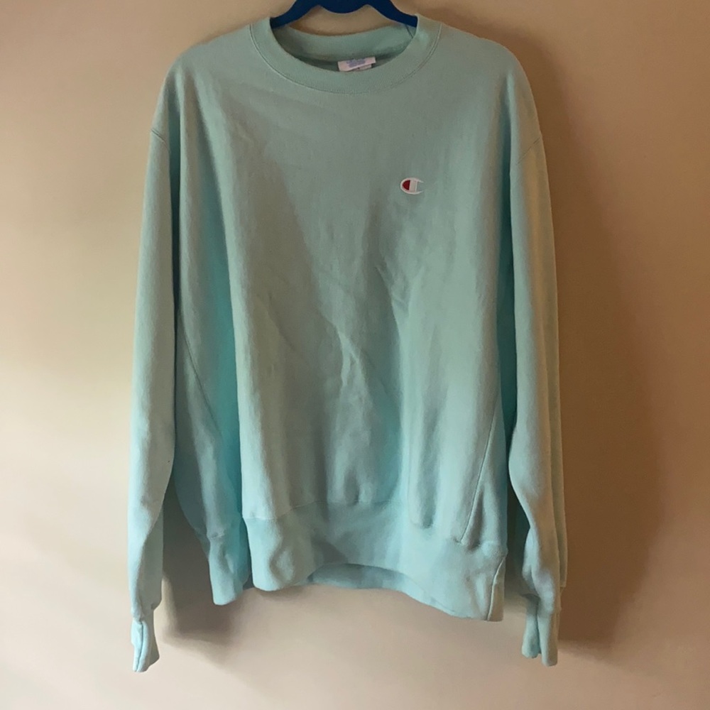 Champion women’s sweatshirt. Size L. Teal/Turquoise/light blue.
